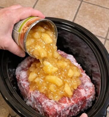 Slow Cooker Apple BBQ Beef