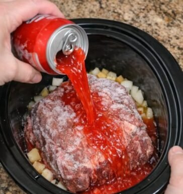 Slow Cooker Fruit Punch Roast