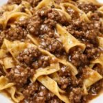 Slow Cooker Hamburger Gravy Noodles
