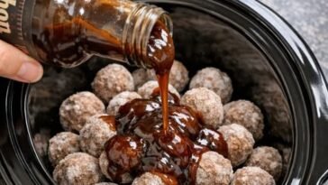 Slow Cooker Bourbon Street Beef Meatballs
