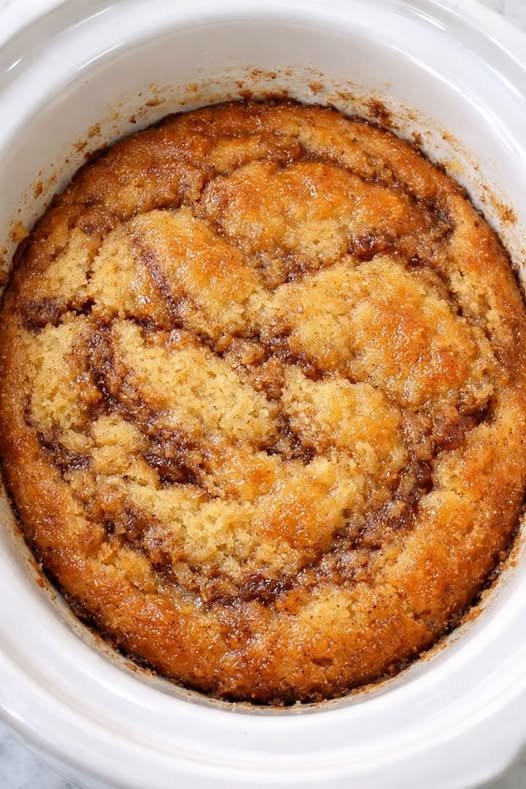 Slow Cooker Chai Spice Swirl Cake π°