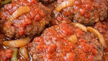 Slow Cooker Depression-Era Swiss Steak 